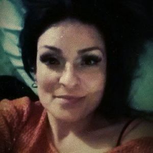 Meet your Posher, Desirae